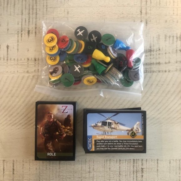 University Games World War Z The Game - Picture 3 of 6